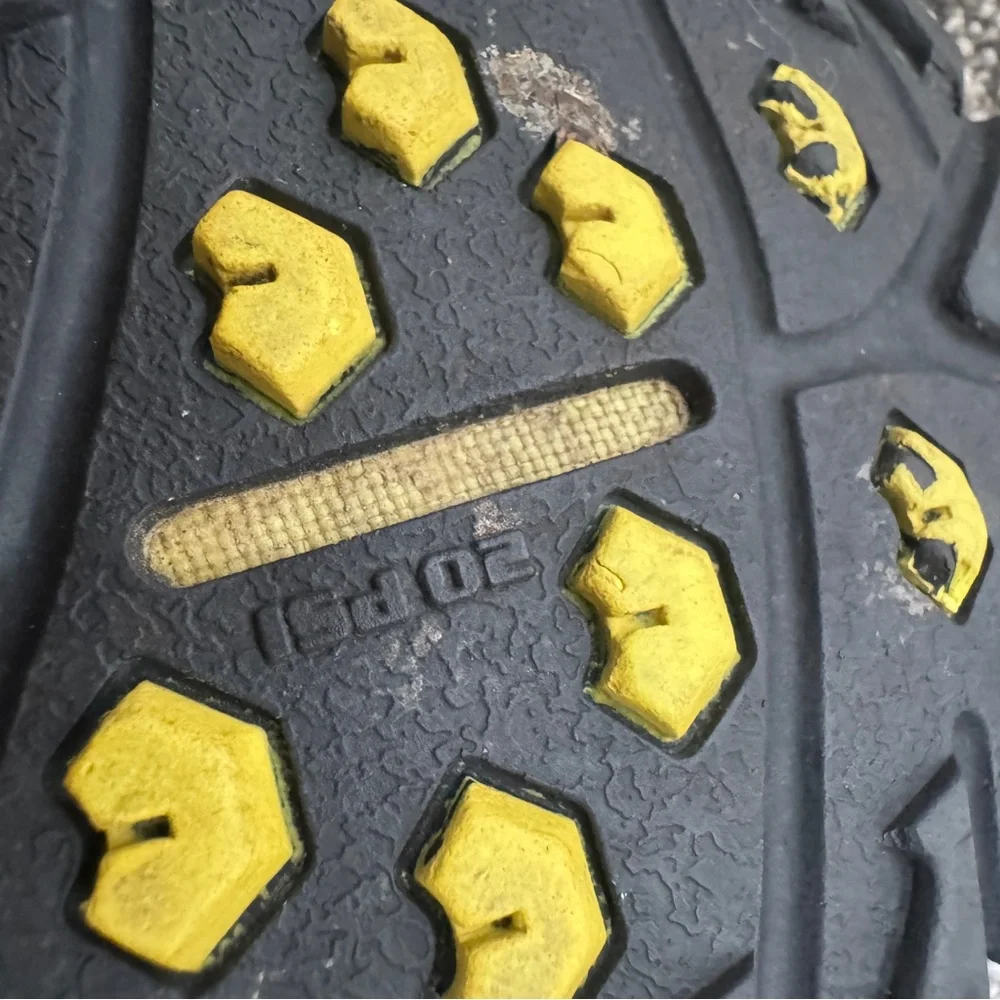 Nike Air Terra Triax Woman’s Trail Running Shoes Size7 Gray Black Yellow Vintage